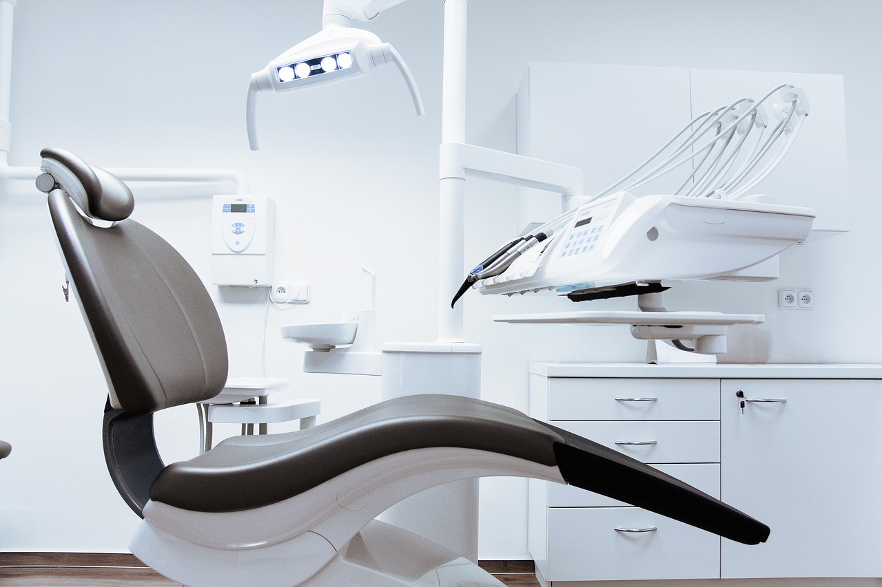 Read more about the article Latest Dental Equipment